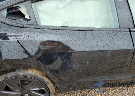 2024 Tesla Model 3 z USA, uszkodzony, nr VIN 5YJ3E1ET8RF855020